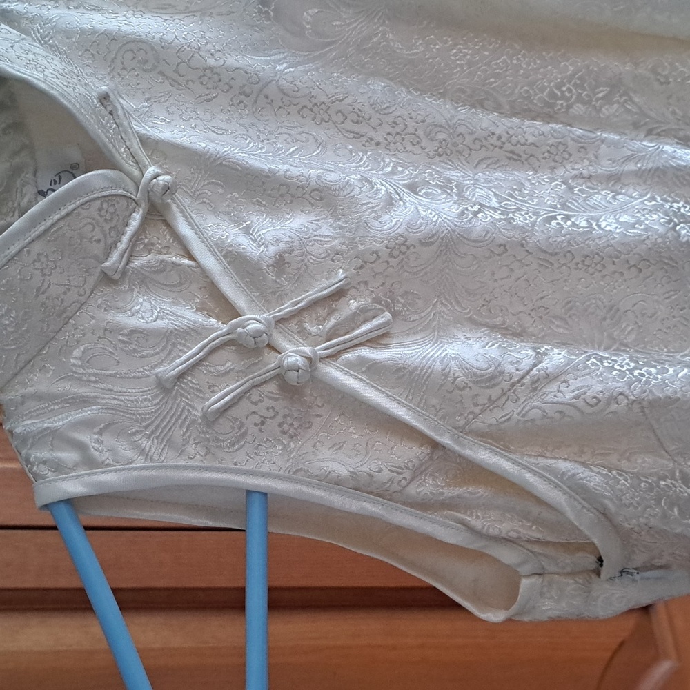 Off-white dress from China.  Size sm or X small - Picture 6 of 7